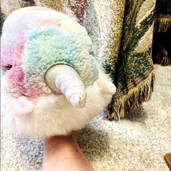 Secret Treasures Unicorn Slippers - Picture 4 of 9
